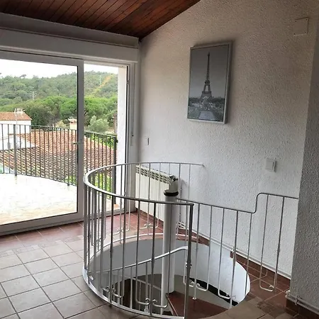 Tranquil House Perfect For Vacations Сasa de vacaciones Platja d'Aro (Playa de Aro)