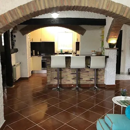 Tranquil House Perfect For Vacations