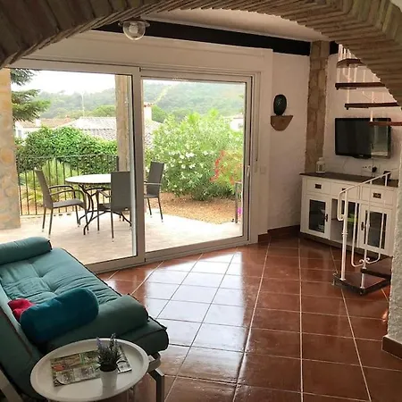 Tranquil House Perfect For Vacations Casa de Férias